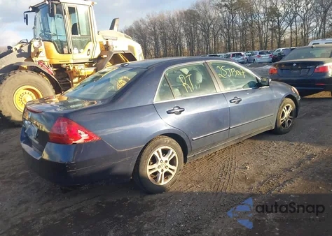 2006 Honda Accord 2.4 Ex z USA, uszkodzony, nr VIN 1HGCM56866A026120